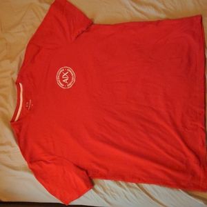 Armani  T-shirt